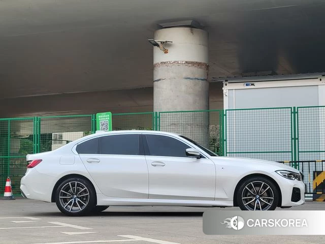 BMW 3 series id 3969025 из Китая 15