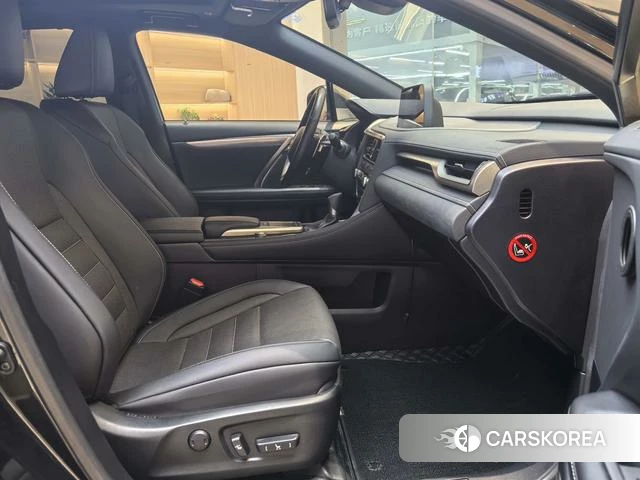 Lexus RX id 4277446 из Китая 15