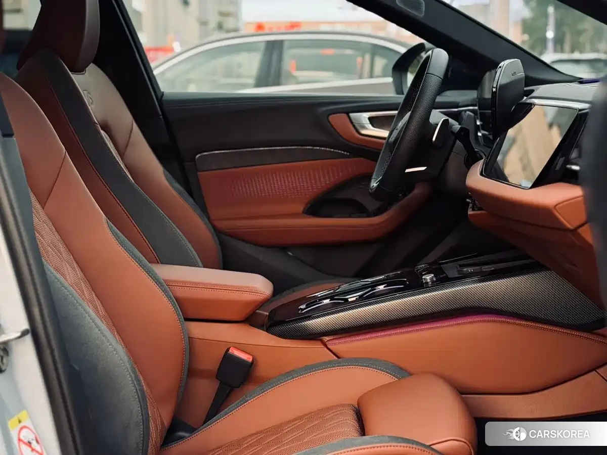 Audi A5L id 4576426 из Китая 15