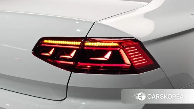 Volkswagen Passat GT (B8) id 4665945 из Кореи 15
