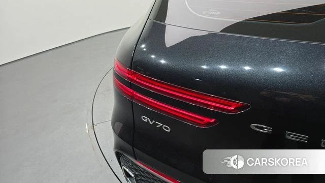 Genesis GV70 id 4231876 из Кореи 15