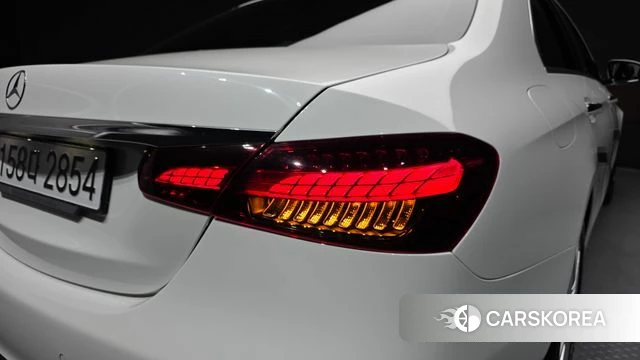 Mercedes-Benz E-Class W213 id 4443898 из Кореи 15