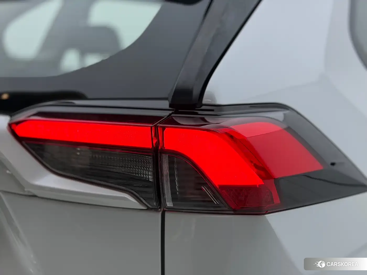 Toyota RAV4 id 4601119 из Китая 15