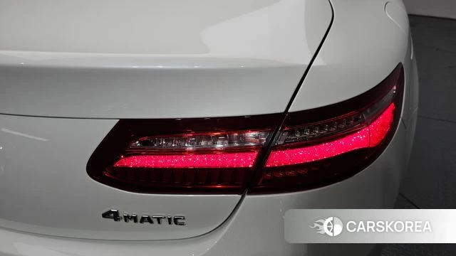 Mercedes-Benz E-Class W213 id 4284362 из Кореи 15