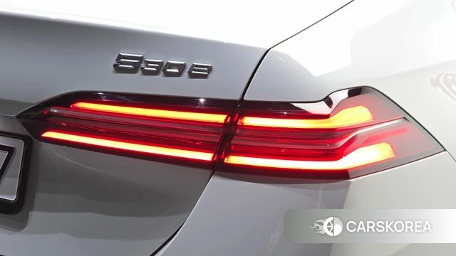 BMW 5 Series (G60) id 4729995 из Кореи 15
