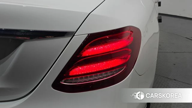 Mercedes-Benz E-Class W213 id 4785287 из Кореи 15