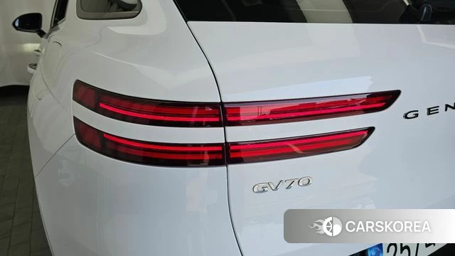 Genesis GV70 id 4445775 из Кореи 15