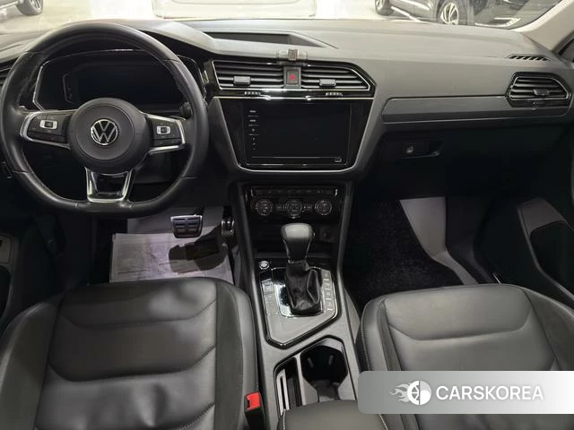 Volkswagen Tiguan L id 4271571 из Китая 15