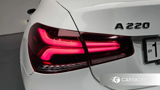 Mercedes-Benz A-Class W177 id 4362768 из Кореи 15