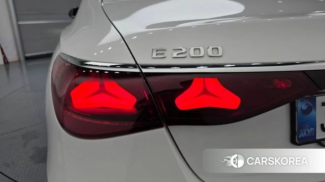 Mercedes-Benz E-Class W214 id 4432335 из Кореи 15