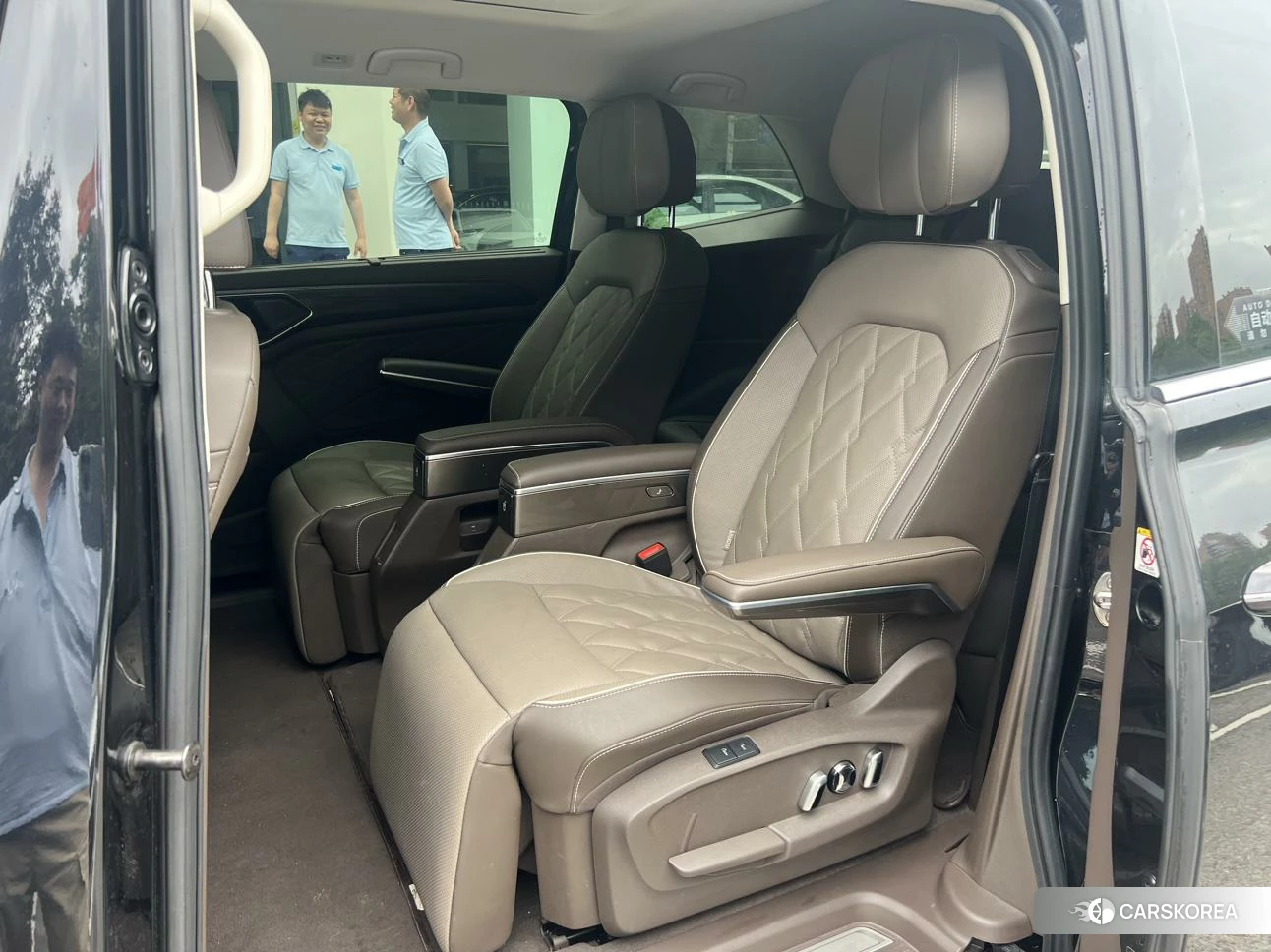 Volkswagen Weiran id 4440634 из Китая 15