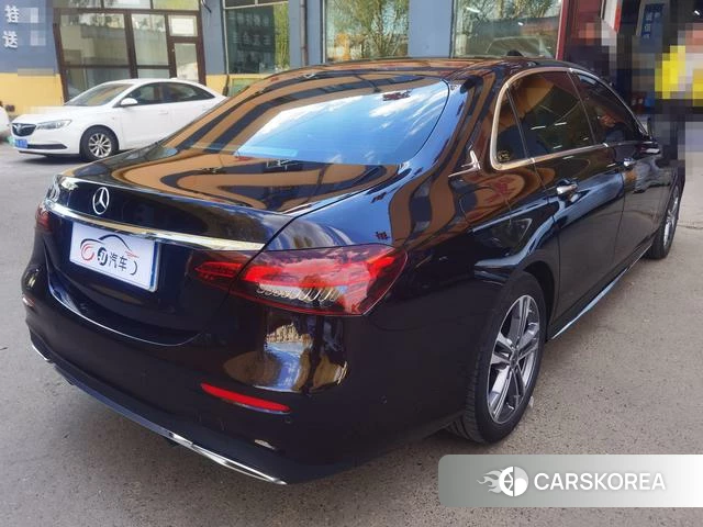Mercedes-Benz E-class id 4298268 из Китая 15