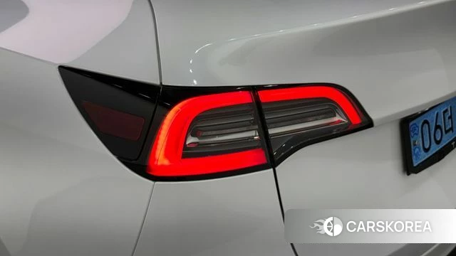 Tesla Model Y id 4516896 из Кореи 15
