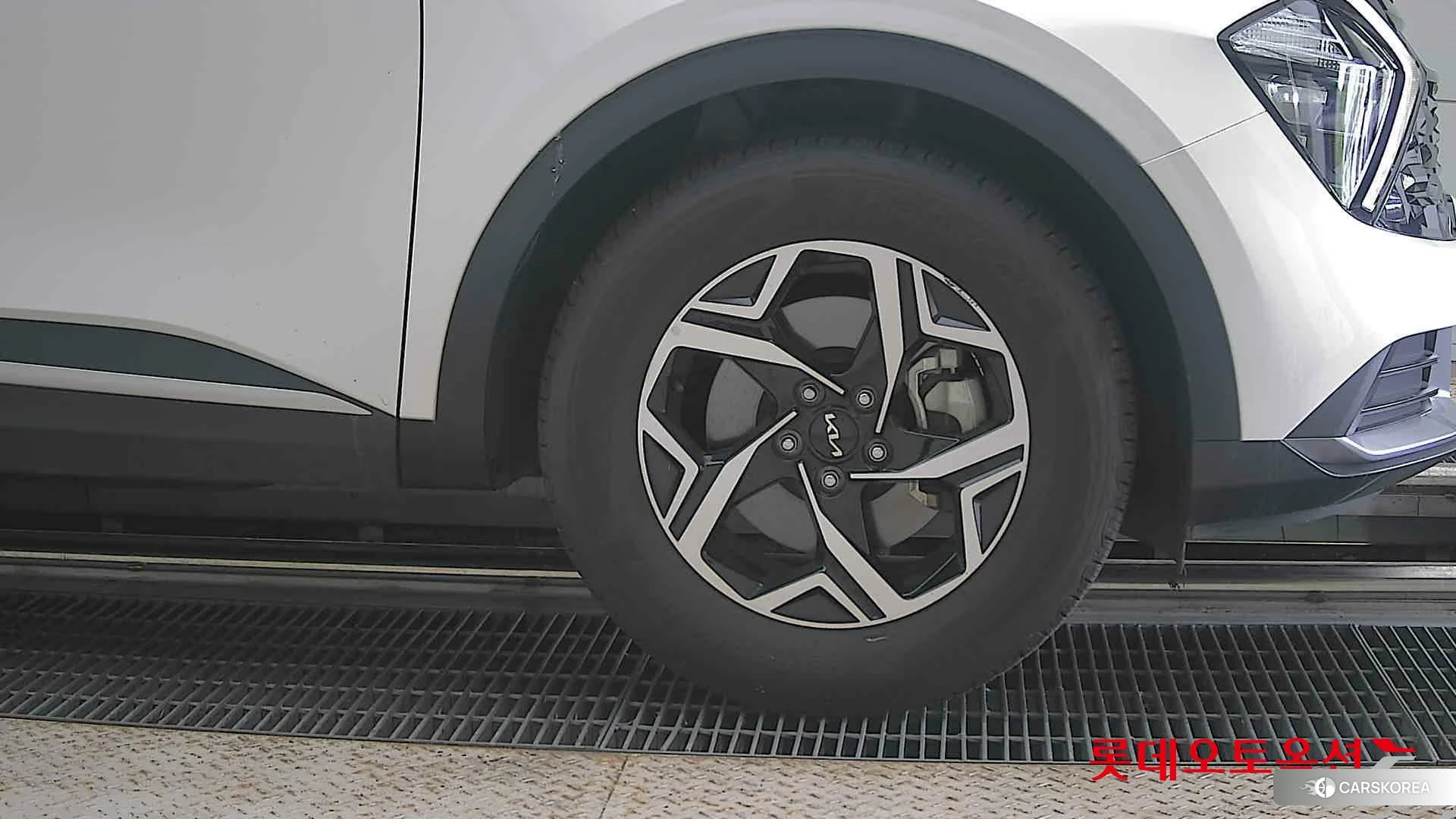 Kia Sportage id 4504303 из Кореи 15