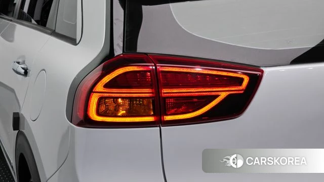 Kia The New Niro id 4693500 из Кореи 15