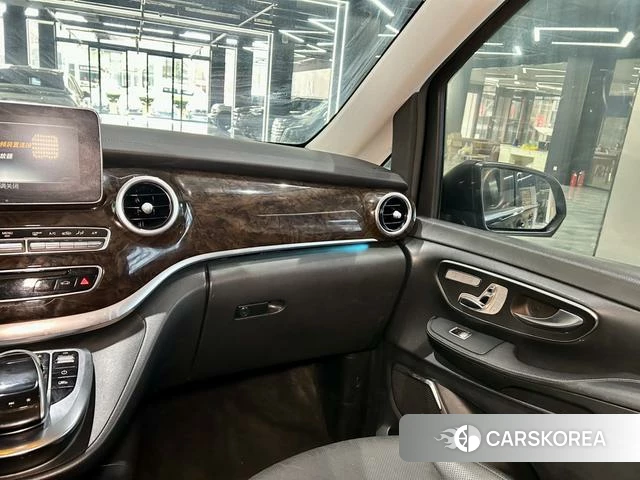 Mercedes-Benz V-class id 3890720 из Китая 14