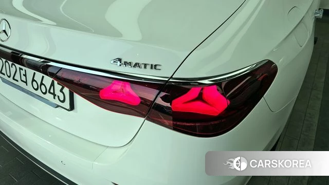 Mercedes-Benz E-Class W214 id 4194364 из Кореи 15