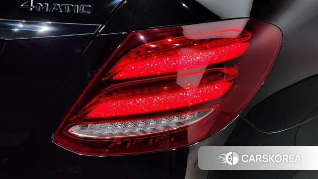 Mercedes-Benz E-Class W213 id 4698946 из Кореи 15