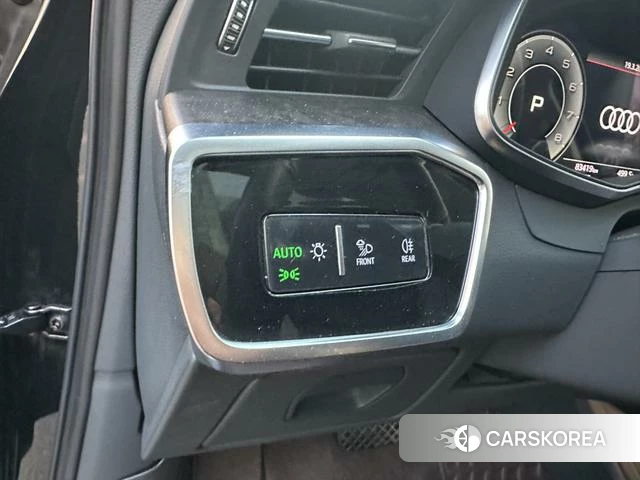 Audi A6L id 4259368 из Китая 15