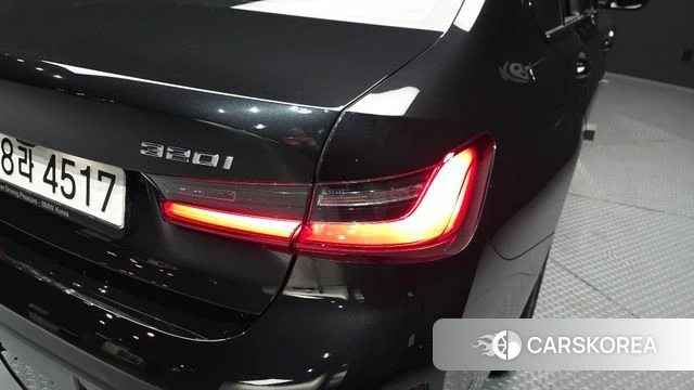 BMW 3 Series (G20) id 4186277 из Кореи 15