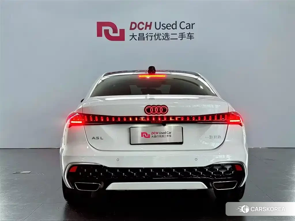 Audi A5L id 4538846 из Китая 15