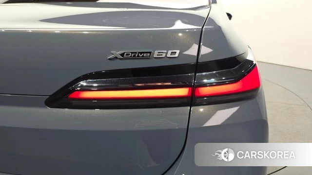 BMW i7 (G70) id 4640554 из Кореи 15