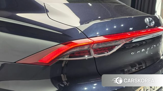 Hyundai The New Grandeur IG Hybrid id 4657619 из Кореи 15