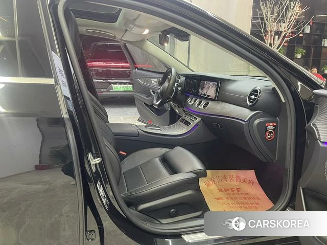 Mercedes-Benz E-class PHEV id 4272179 из Китая 15