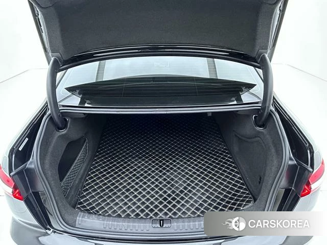 Audi A6L id 4272347 из Китая 15