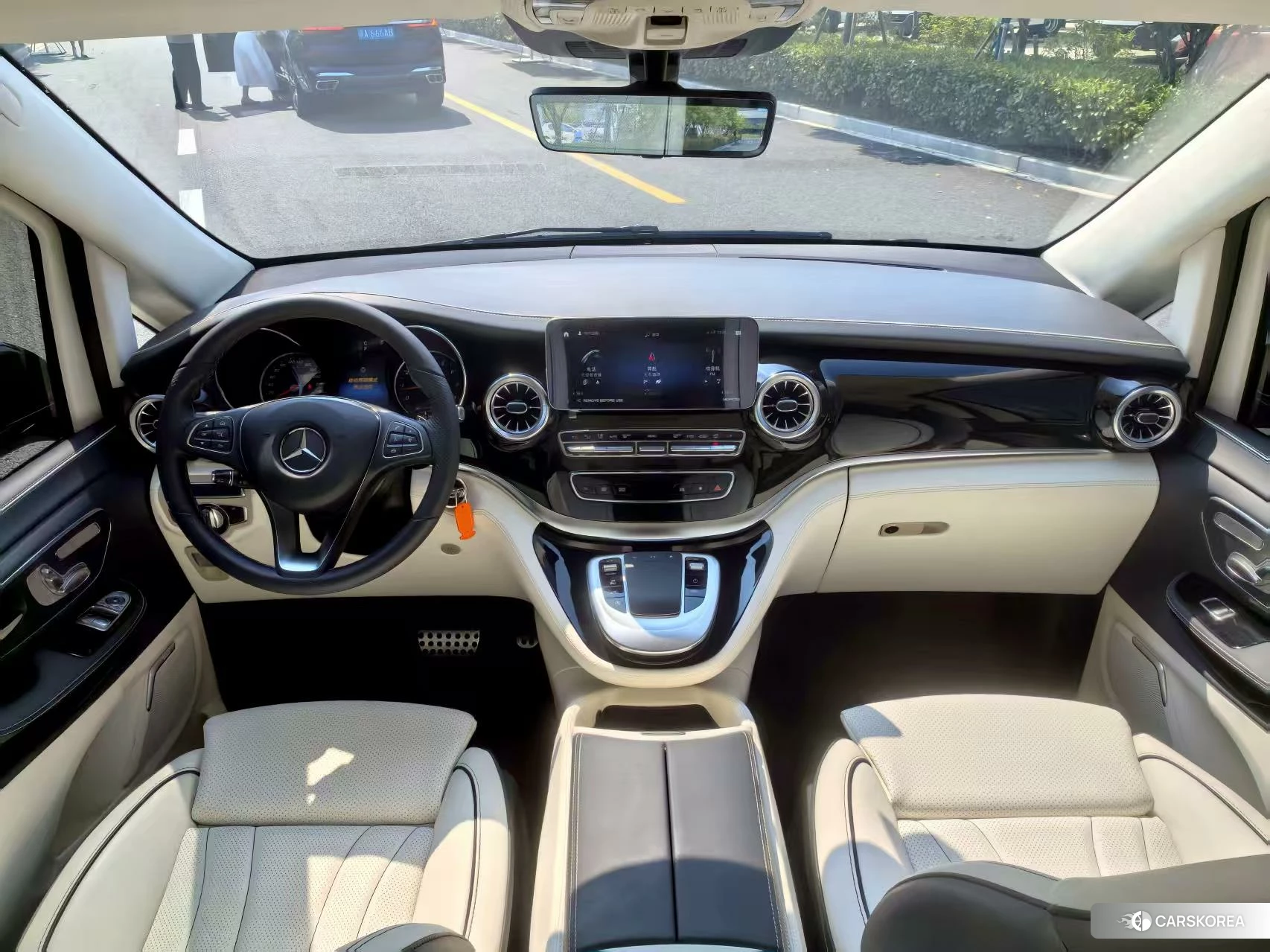 Mercedes-Benz V-class id 4467935 из Китая 15
