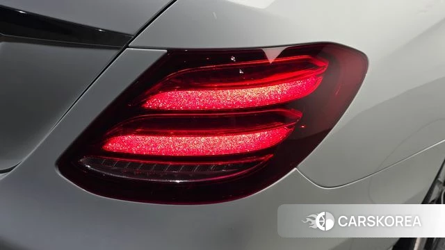 Mercedes-Benz E-Class W213 id 4873368 из Кореи 15