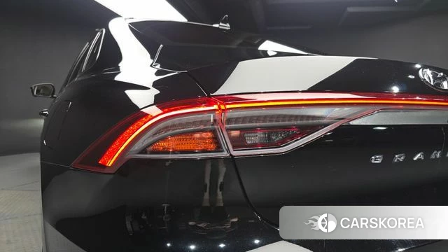 Hyundai The New Grandeur IG id 4753719 из Кореи 15