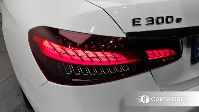 Mercedes-Benz E-Class W213 id 4602832 из Кореи 15