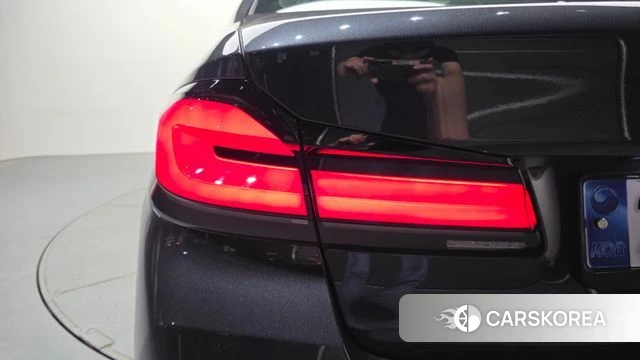 BMW 5 Series (G30) id 4641928 из Кореи 15