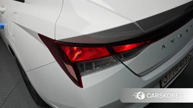 Hyundai Avante Hybrid (CN7) id 4408860 из Кореи 15
