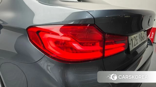 BMW 5 Series (G30) id 4325924 из Кореи 15
