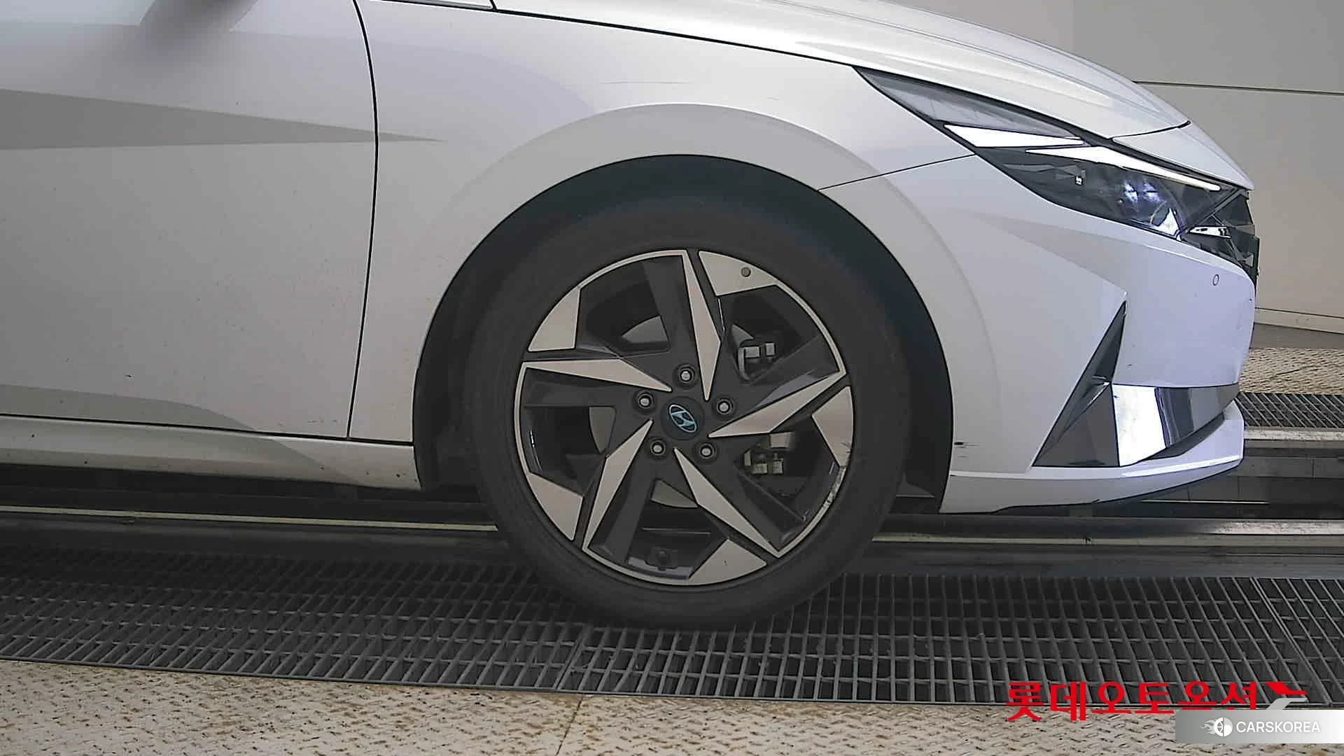 Hyundai Avante id 4902548 из Кореи 15
