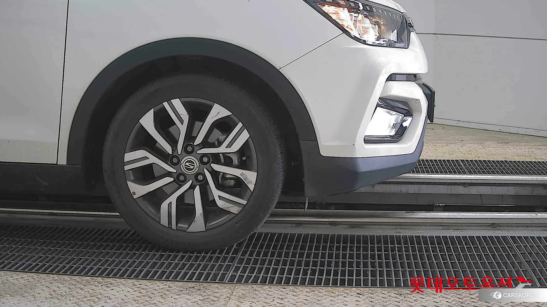 SsangYong Tivoli id 4289659 из Кореи 15