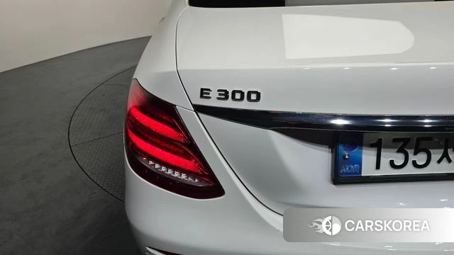 Mercedes-Benz E-Class W213 id 4411170 из Кореи 15