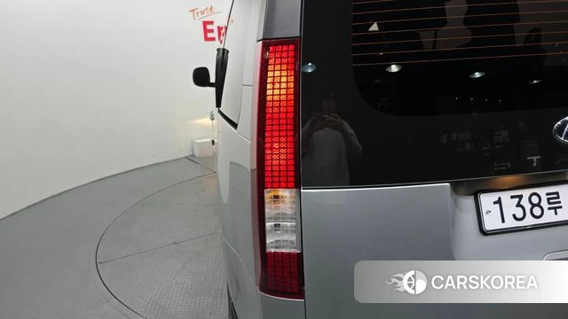 Hyundai Staria id 4567351 из Кореи 15