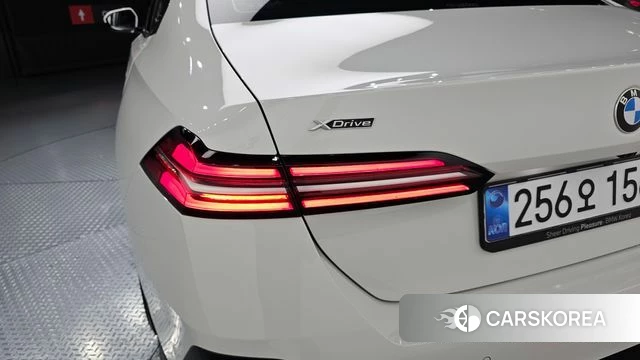 BMW 5 Series (G60) id 4462236 из Кореи 15