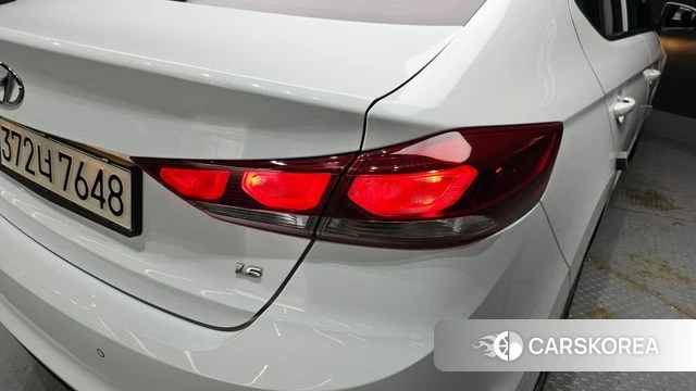 Hyundai Avante AD id 4587426 из Кореи 15