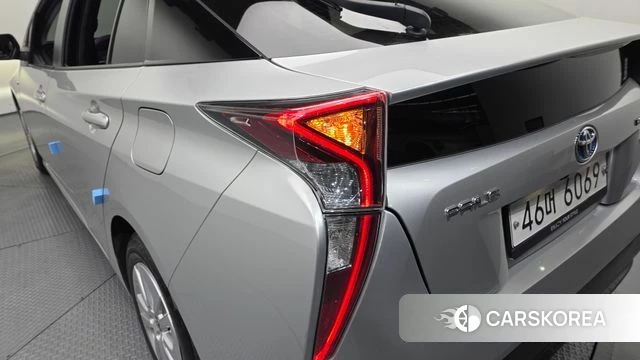 Toyota Prius 4th Generation id 4197130 из Кореи 15