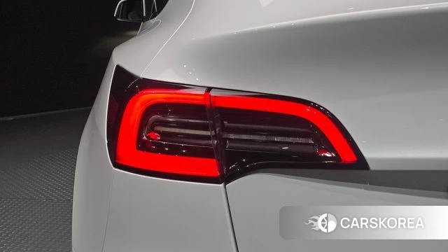 Tesla Model Y id 4863290 из Кореи 15