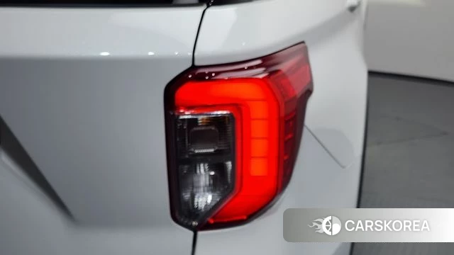Ford Explorer 6th Generation id 4525375 из Кореи 15