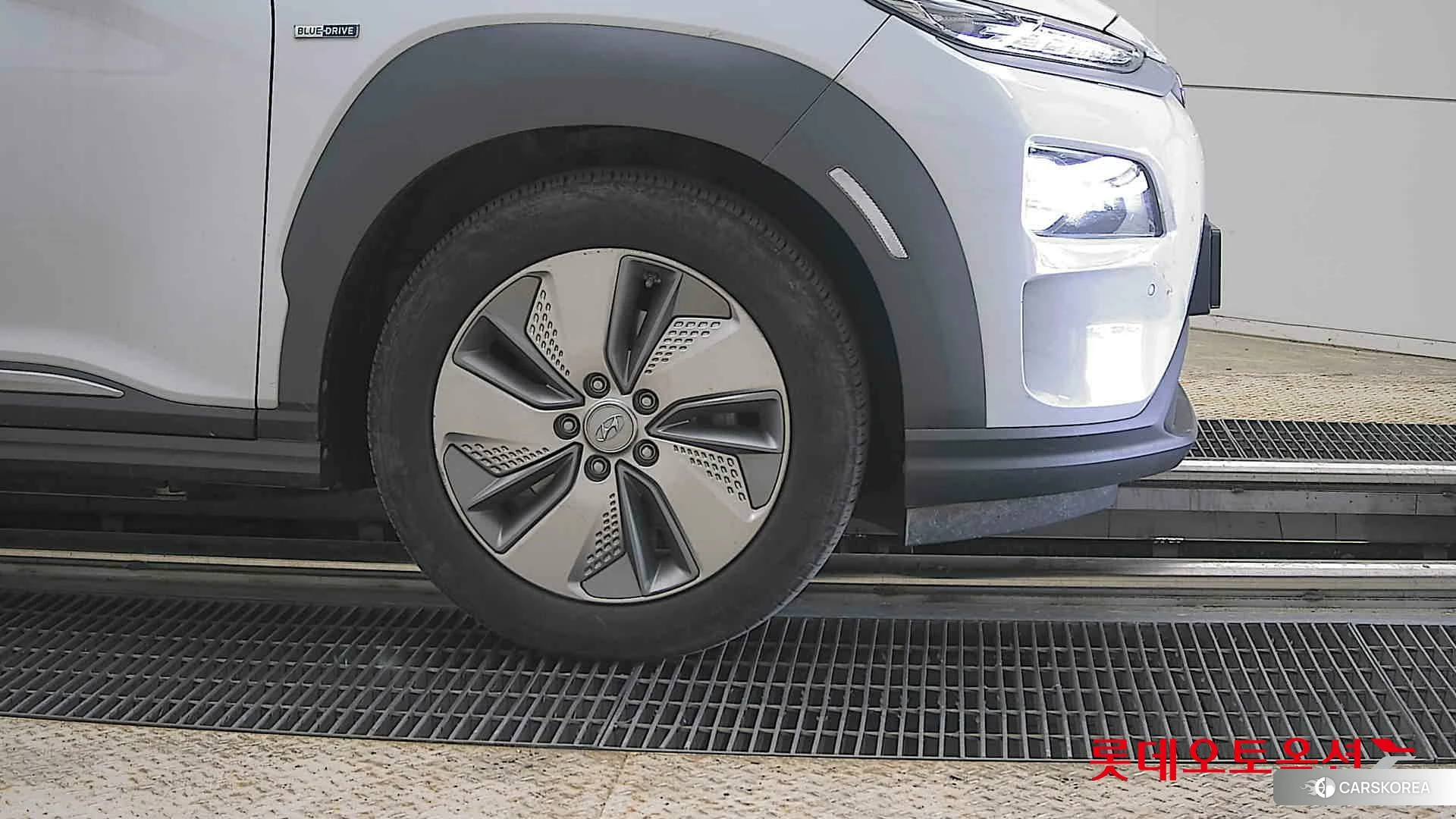 Hyundai KONA Electric id 4296764 из Кореи 15