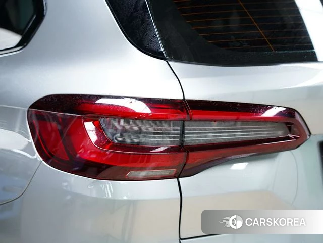 BMW X5 M id 4239124 из Китая 15