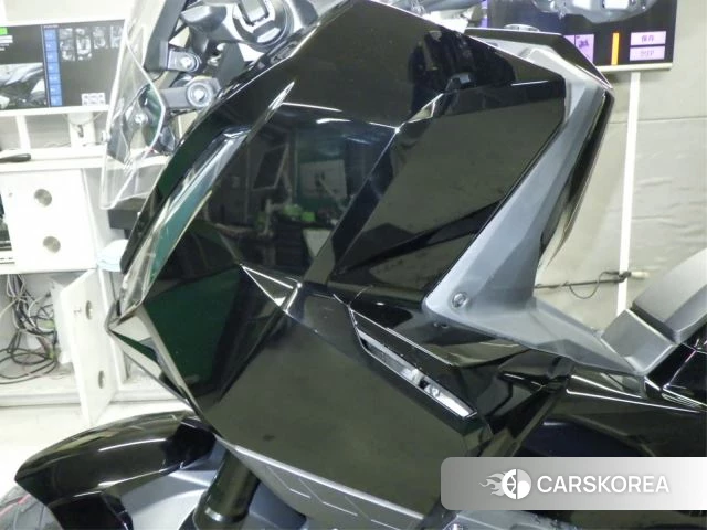 Honda X-ADV 750 id 4229649 из Японии 15