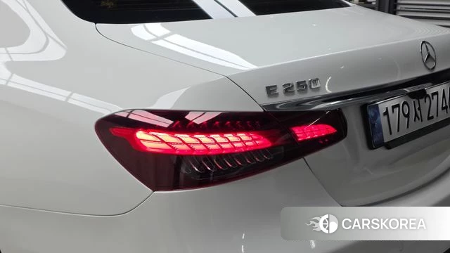 Mercedes-Benz E-Class W213 id 4881503 из Кореи 15