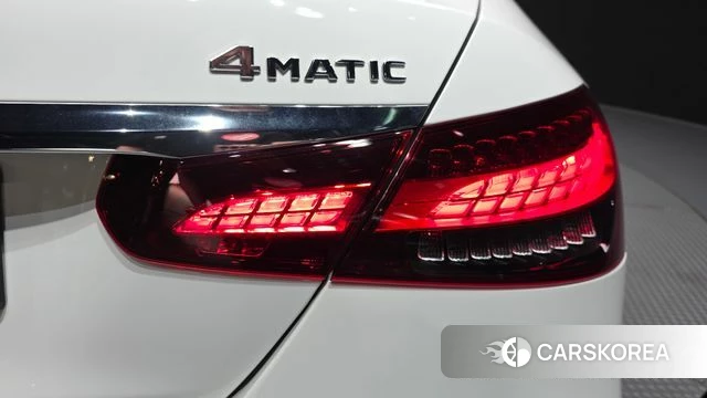 Mercedes-Benz E-Class W213 id 4656121 из Кореи 15